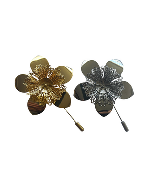 Billie floral Lapel pin